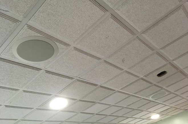 Tutorial: Lautsprecher für Dolby Atmos ohne sichtbare Kabel anbringen